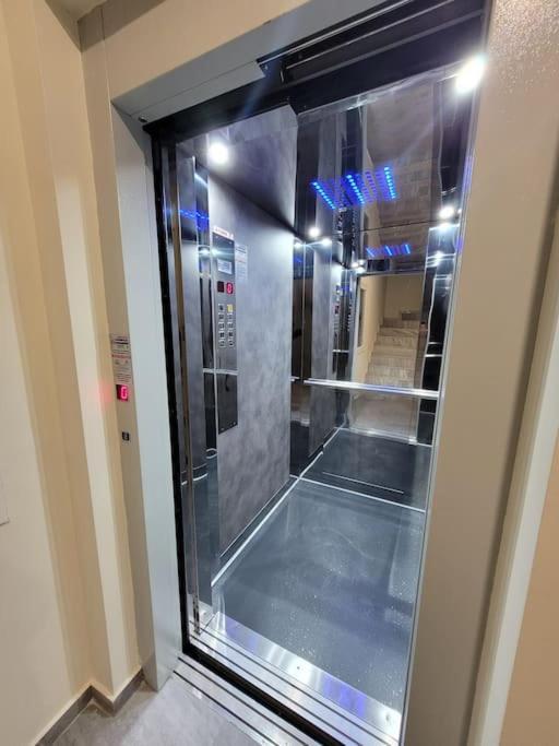 8 Blocks Apartments 1B Alexandroupolis Buitenkant foto
